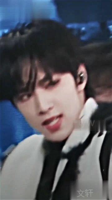 吃瓜娱乐爆料刘耀文,吃瓜娱乐背后的真相揭秘